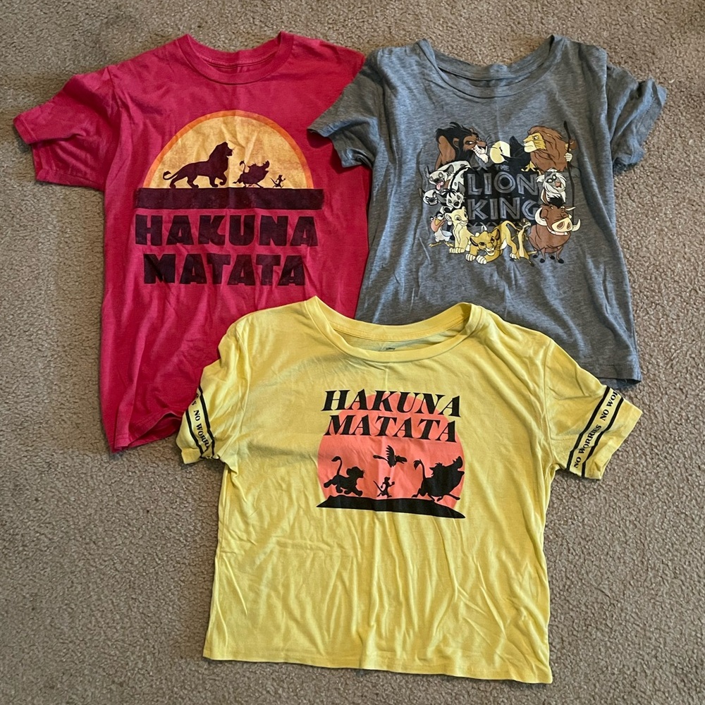 *BUNDLE* Disney Lion King Tee Shirts crop top various
